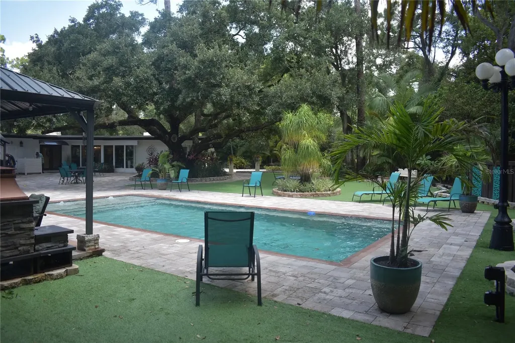 1653 Sunnybrook Lane Clearwater FL 33764