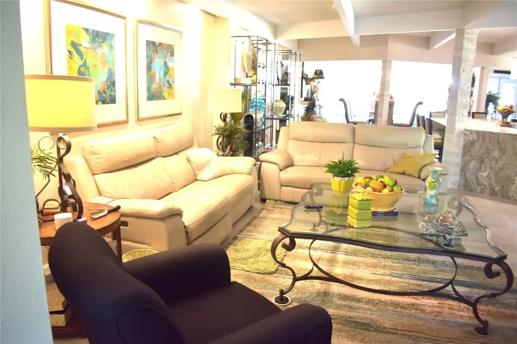 1653 Sunnybrook Lane Clearwater FL 33764