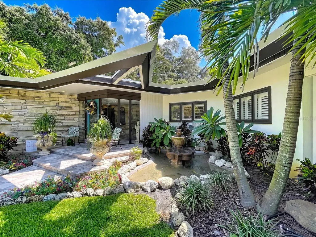 1653 Sunnybrook Lane Clearwater FL 33764