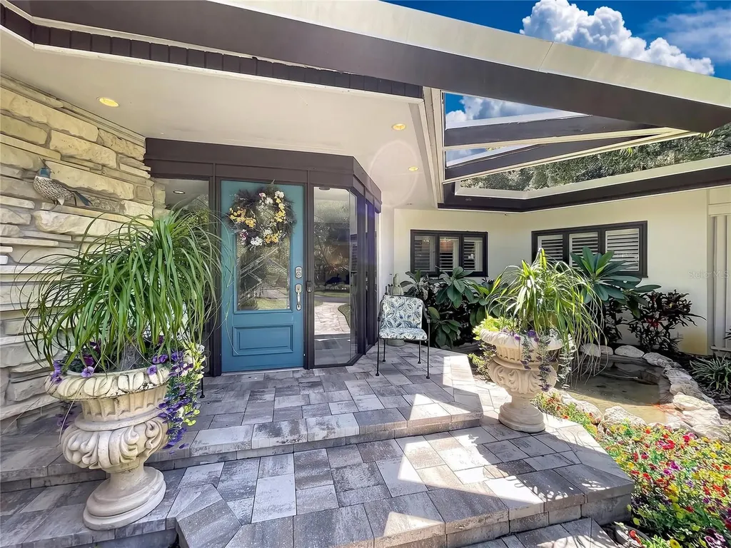 1653 Sunnybrook Lane Clearwater FL 33764