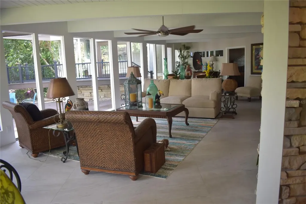 1653 Sunnybrook Lane Clearwater FL 33764