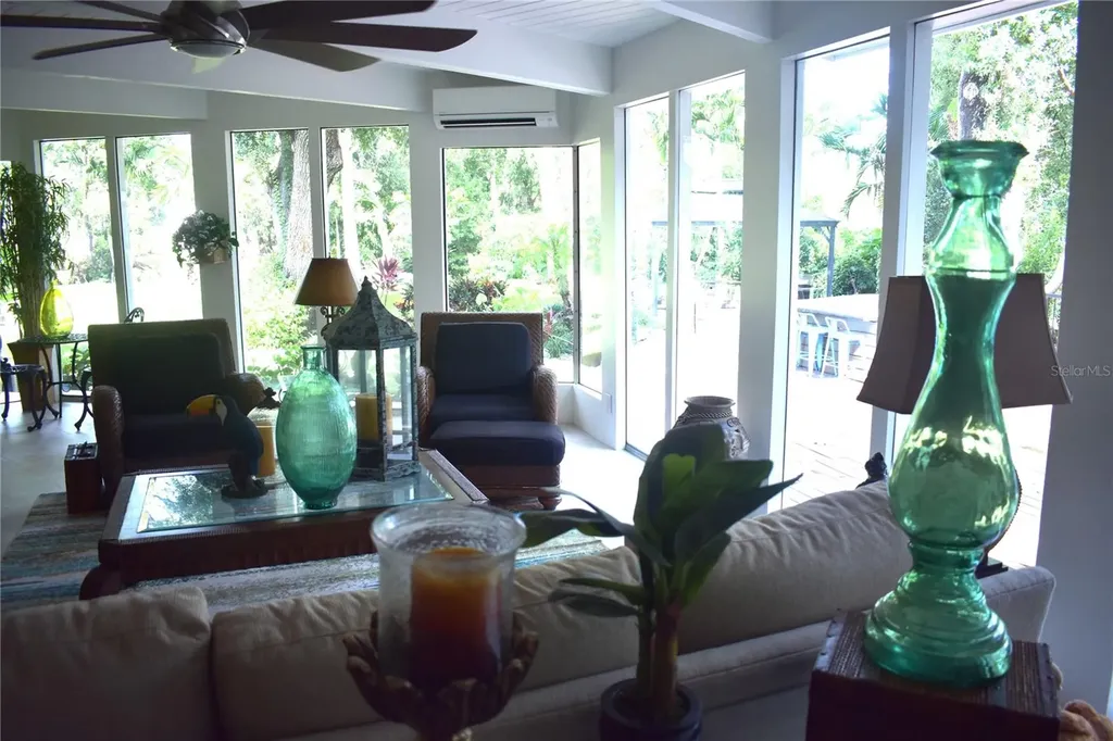 1653 Sunnybrook Lane Clearwater FL 33764