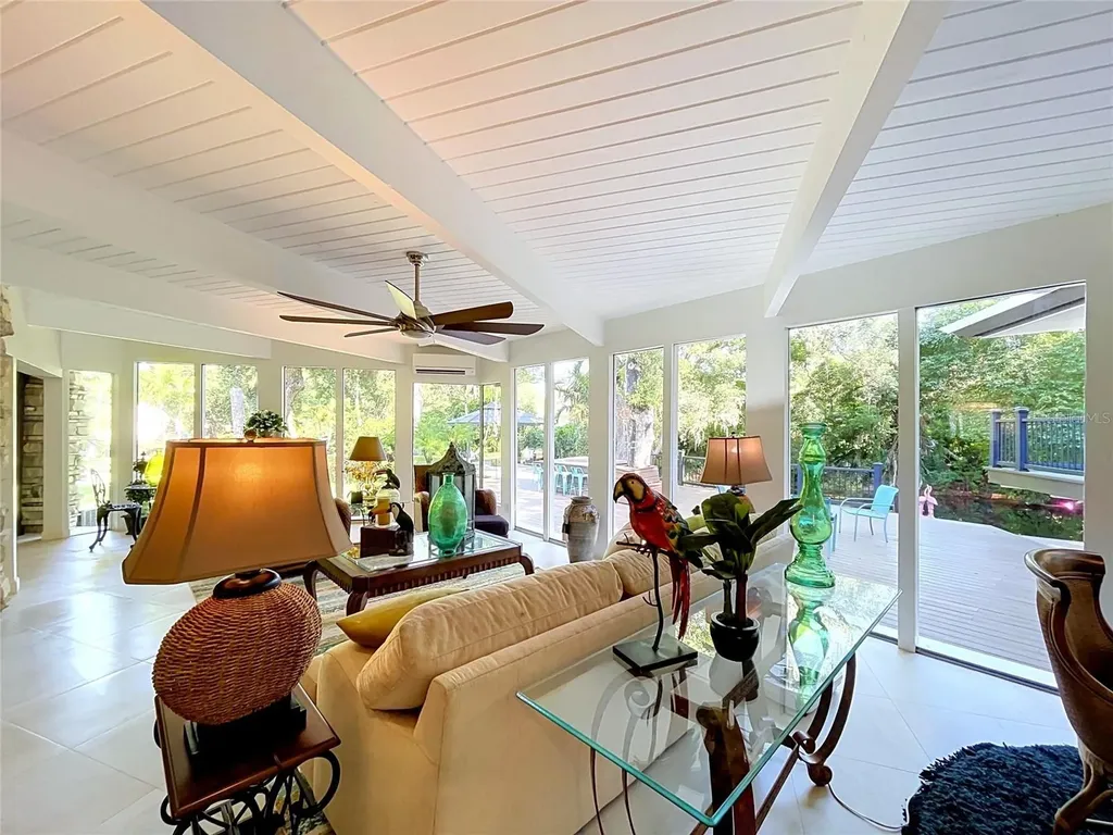 1653 Sunnybrook Lane Clearwater FL 33764