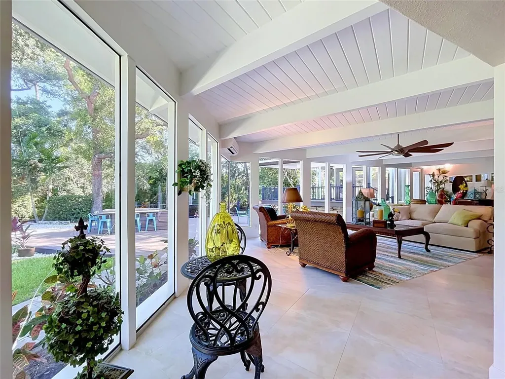 1653 Sunnybrook Lane Clearwater FL 33764