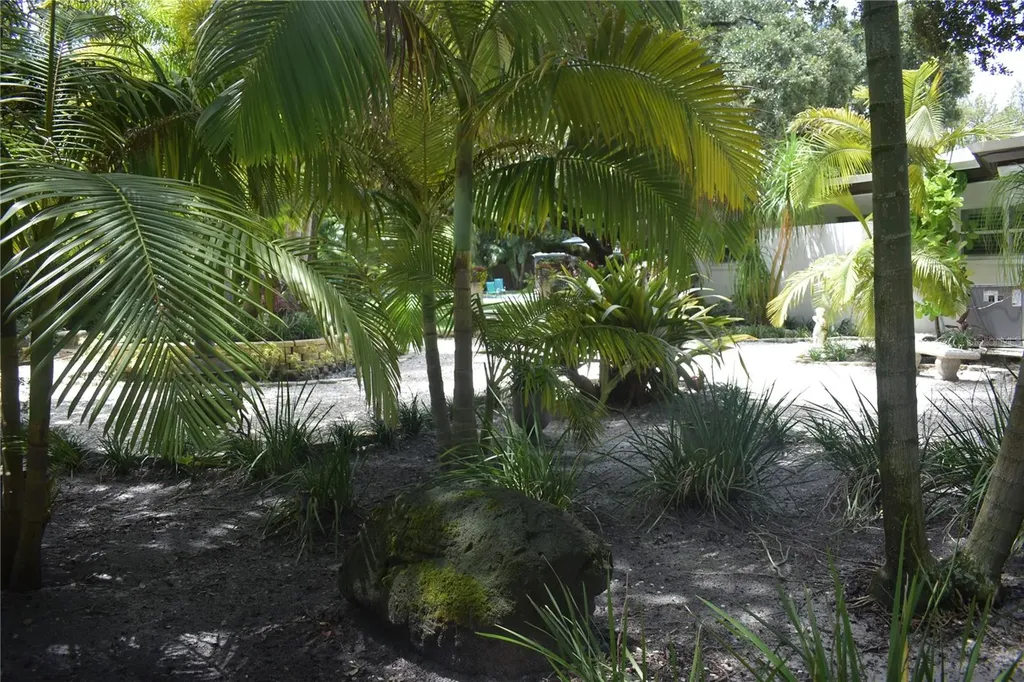 1653 Sunnybrook Lane Clearwater FL 33764