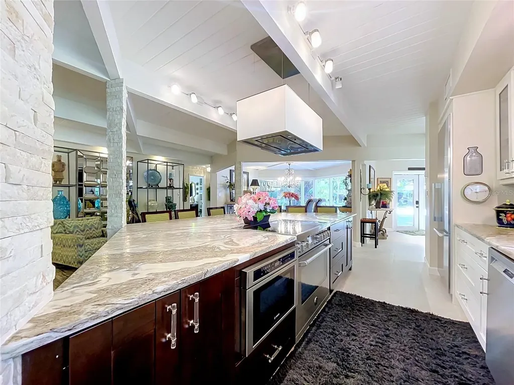 1653 Sunnybrook Lane Clearwater FL 33764