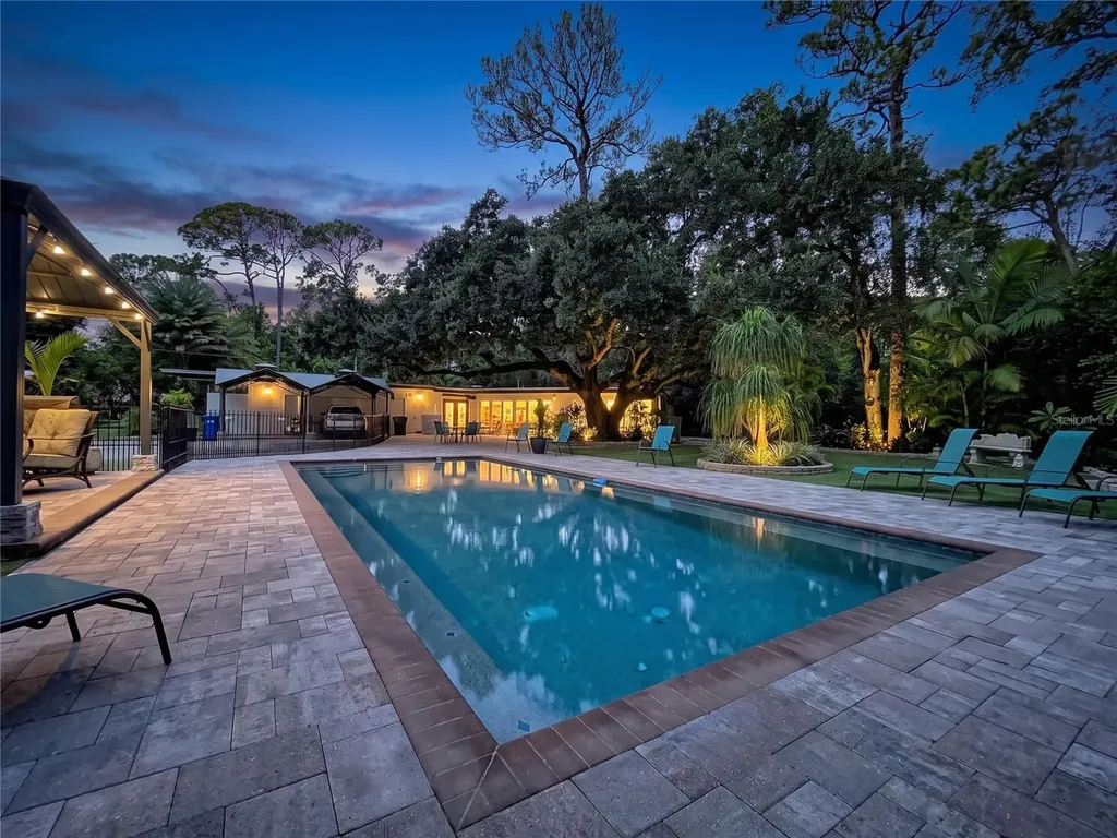 1653 Sunnybrook Lane Clearwater FL 33764
