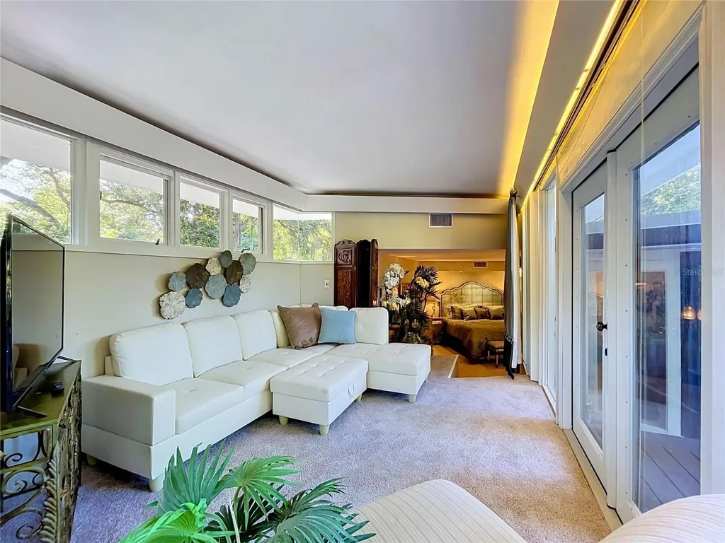 1653 Sunnybrook Lane Clearwater FL 33764