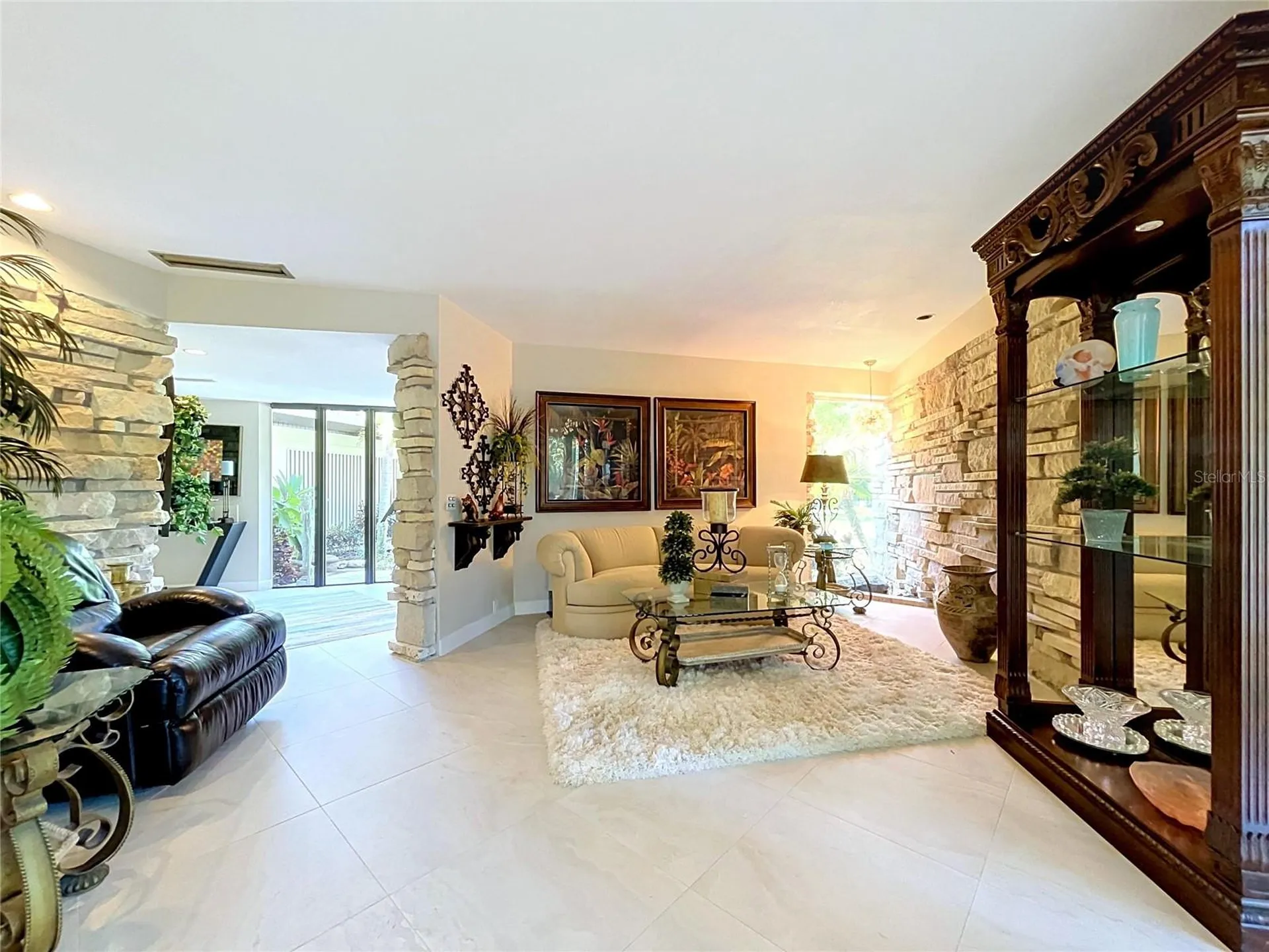 1653 Sunnybrook Lane Clearwater FL 33764