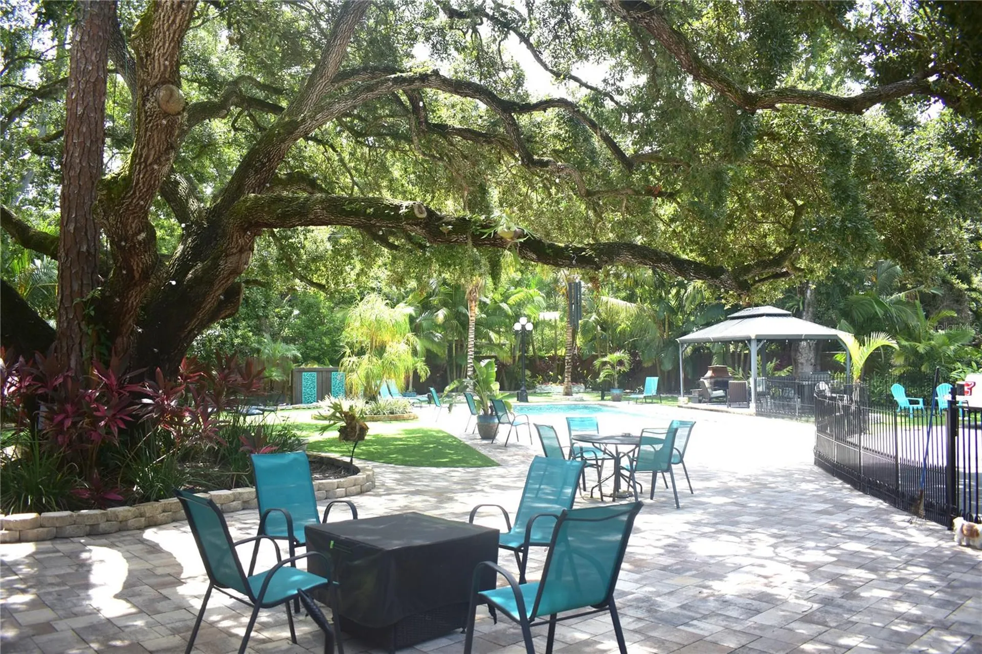 1653 Sunnybrook Lane Clearwater FL 33764