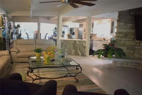1653 Sunnybrook Lane Clearwater FL 33764