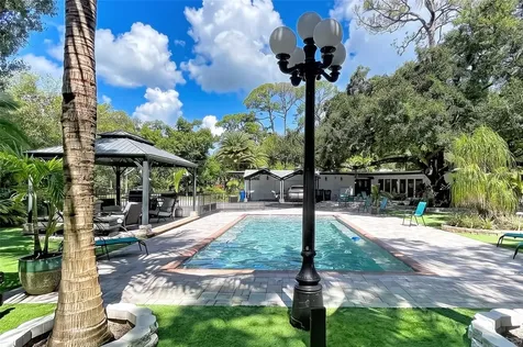 1653 Sunnybrook Lane Clearwater FL 33764