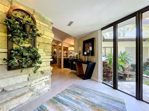 1653 Sunnybrook Lane Clearwater FL 33764