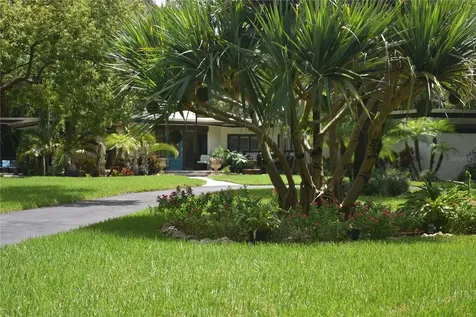 1653 Sunnybrook Lane Clearwater FL 33764