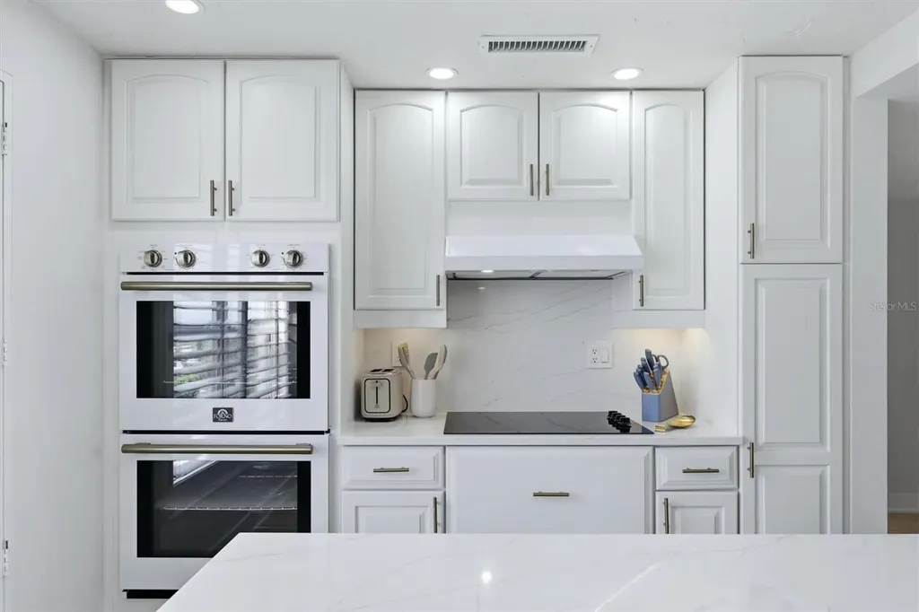 4401 Gulf Of Mexico Drive Longboat Key FL 34228