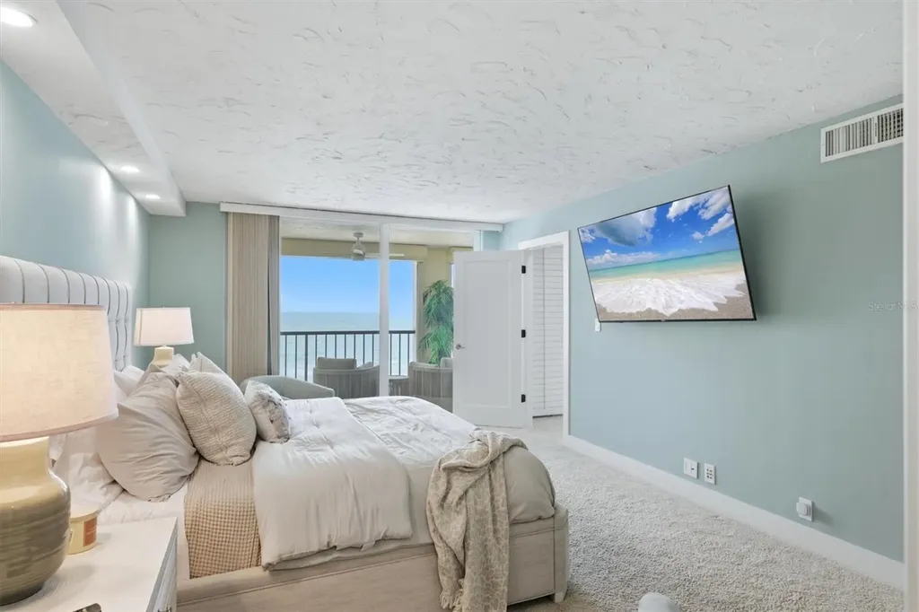 4401 Gulf Of Mexico Drive Longboat Key FL 34228