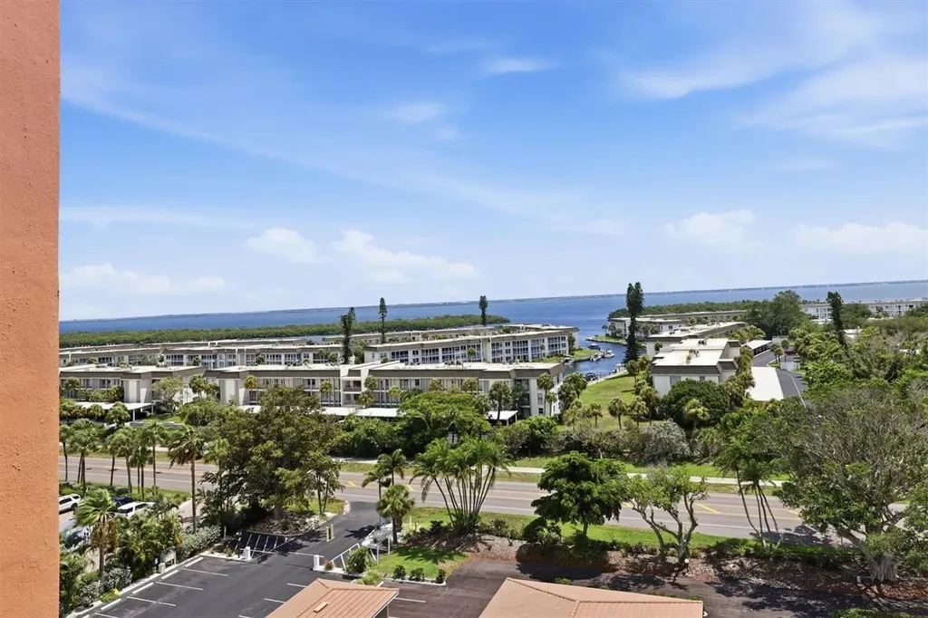 4401 Gulf Of Mexico Drive Longboat Key FL 34228