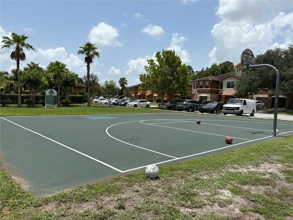 6133 Apollos Corner Way Orlando FL 32829