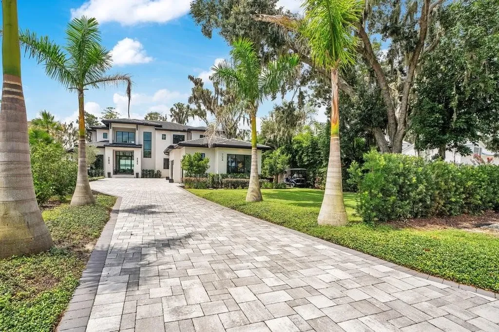 724 W 2nd Avenue Windermere FL 34786