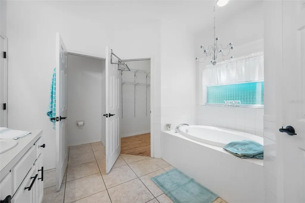 12707 Linda Drive Tampa FL 33612