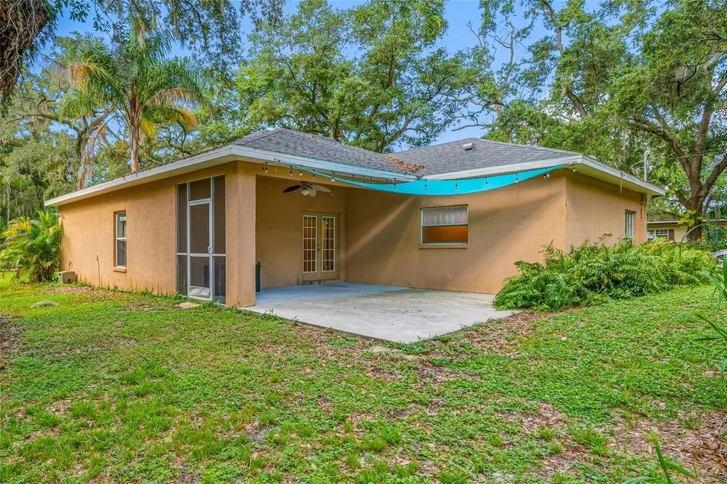 12707 Linda Drive Tampa FL 33612