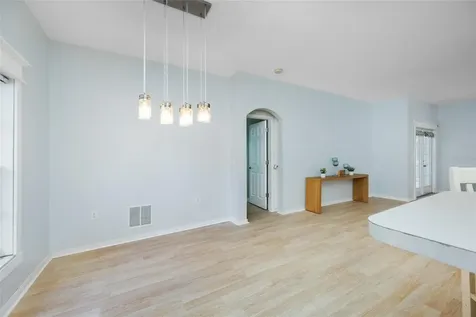 12707 Linda Drive Tampa FL 33612