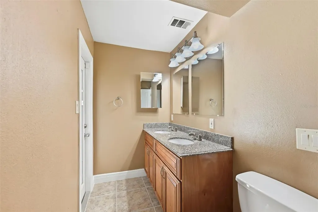 3707 Pelican Lane Orlando FL 32803