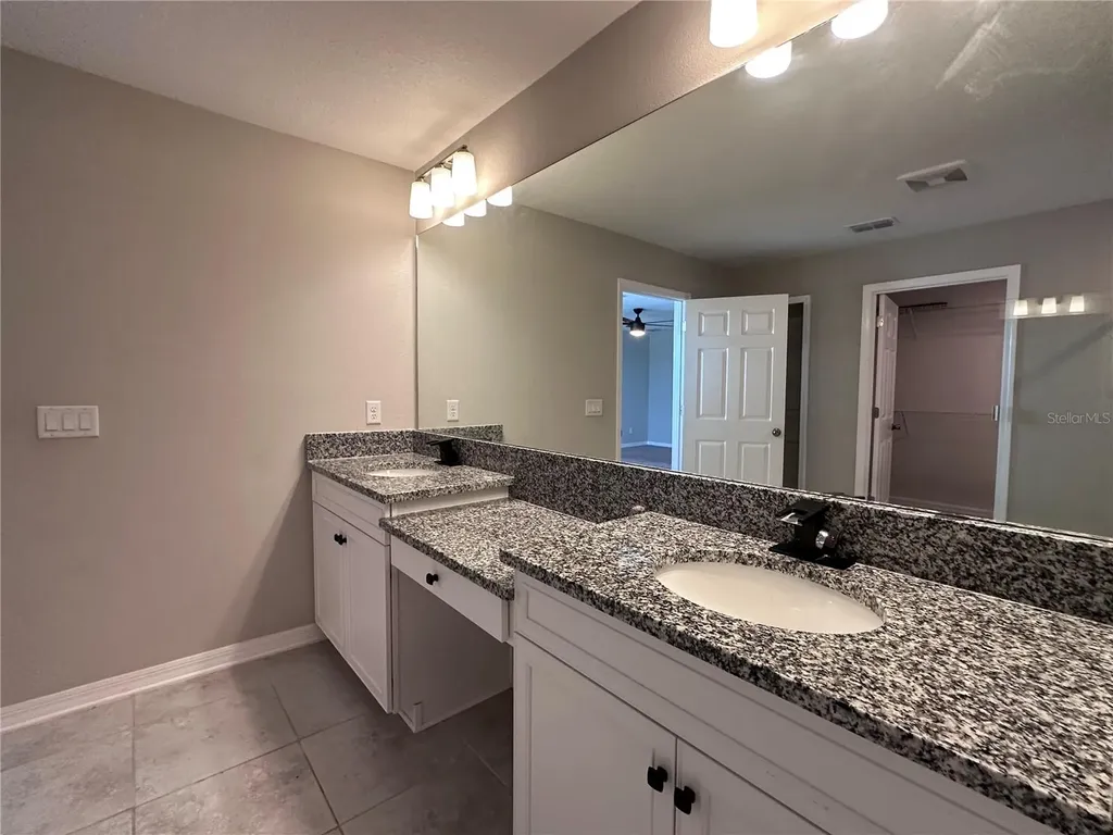 4917 Eagle Rock Drive Wimauma FL 33598