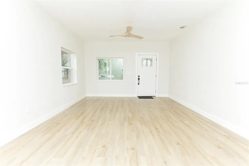 3203 E Emma Street Tampa FL 33610