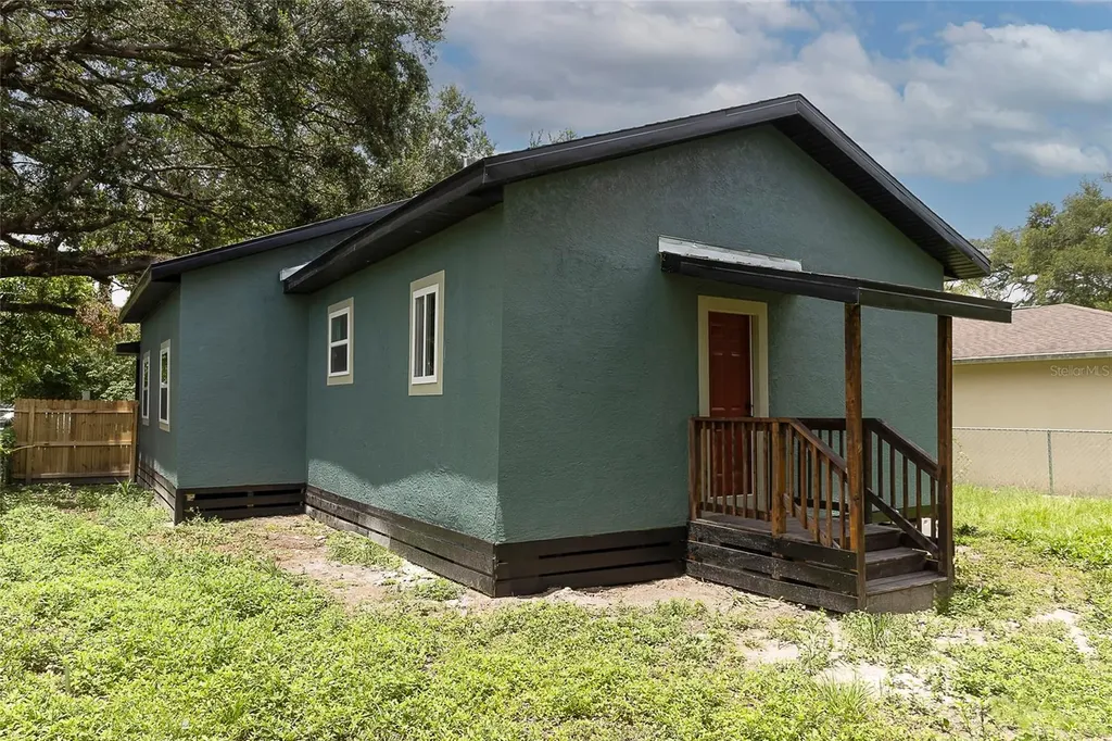 3203 E Emma Street Tampa FL 33610