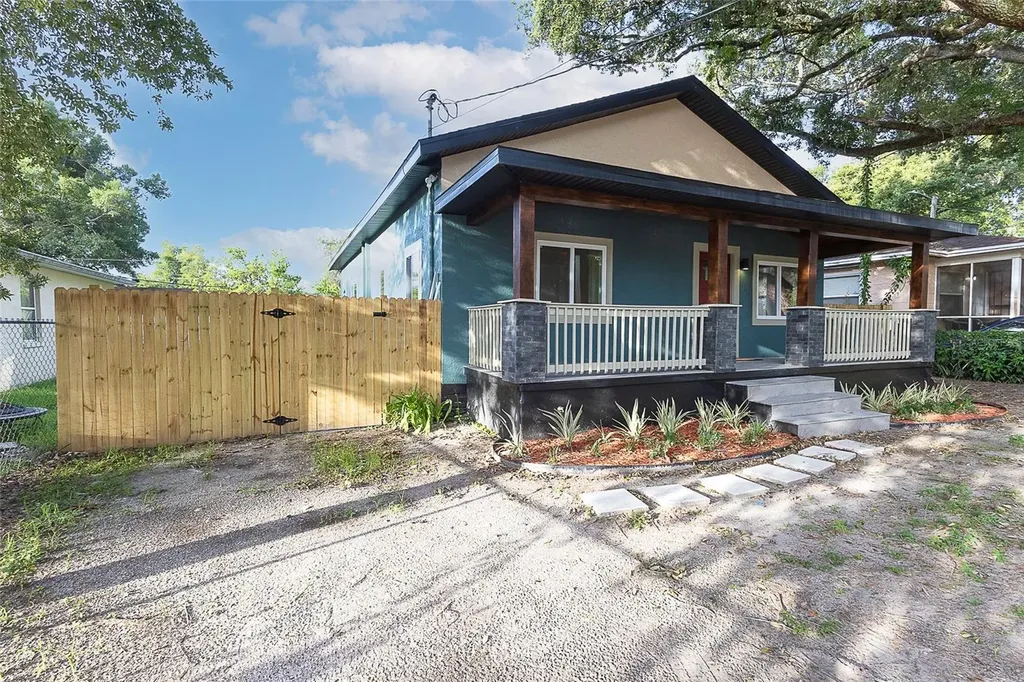3203 E Emma Street Tampa FL 33610