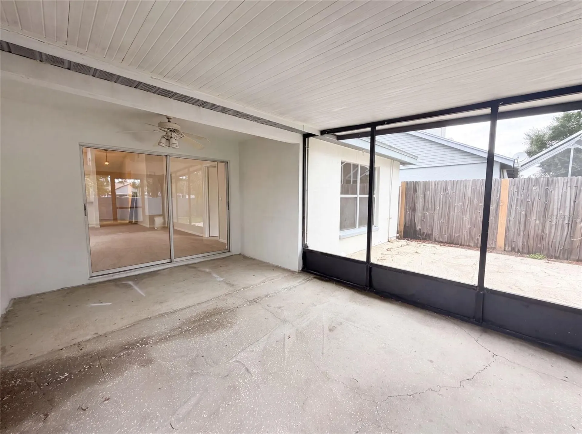 8613 Cottonway Lane Tampa FL 33635