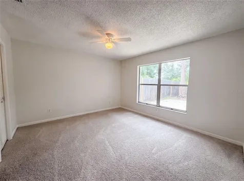 8613 Cottonway Lane Tampa FL 33635