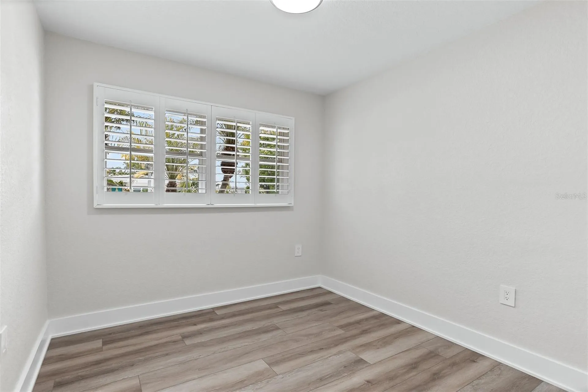 3332 70th Lane N St Petersburg FL 33710