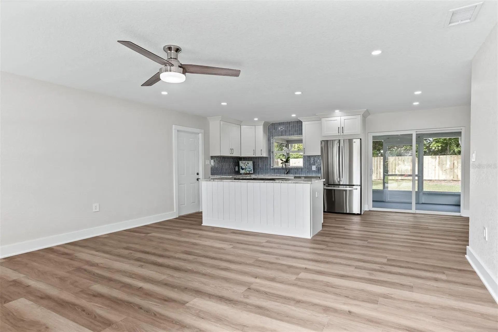 3332 70th Lane N St Petersburg FL 33710