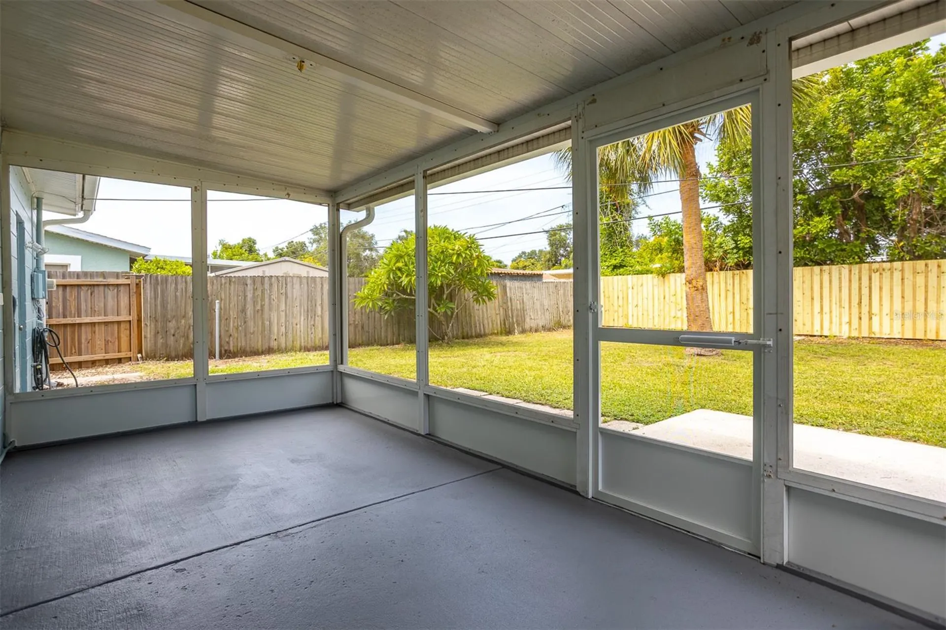 3332 70th Lane N St Petersburg FL 33710