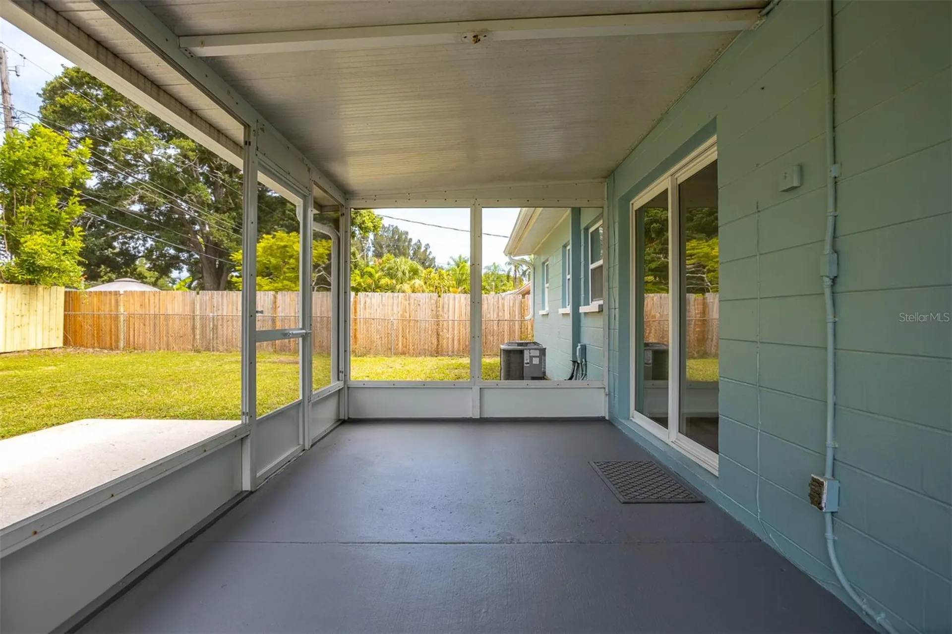 3332 70th Lane N St Petersburg FL 33710