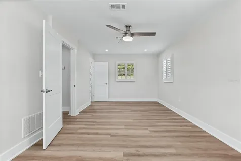 3332 70th Lane N St Petersburg FL 33710