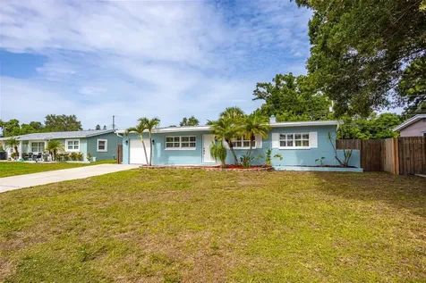 3332 70th Lane N St Petersburg FL 33710