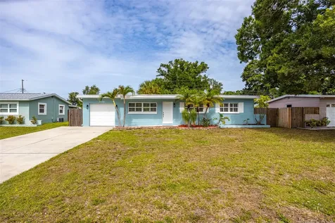 3332 70th Lane N St Petersburg FL 33710