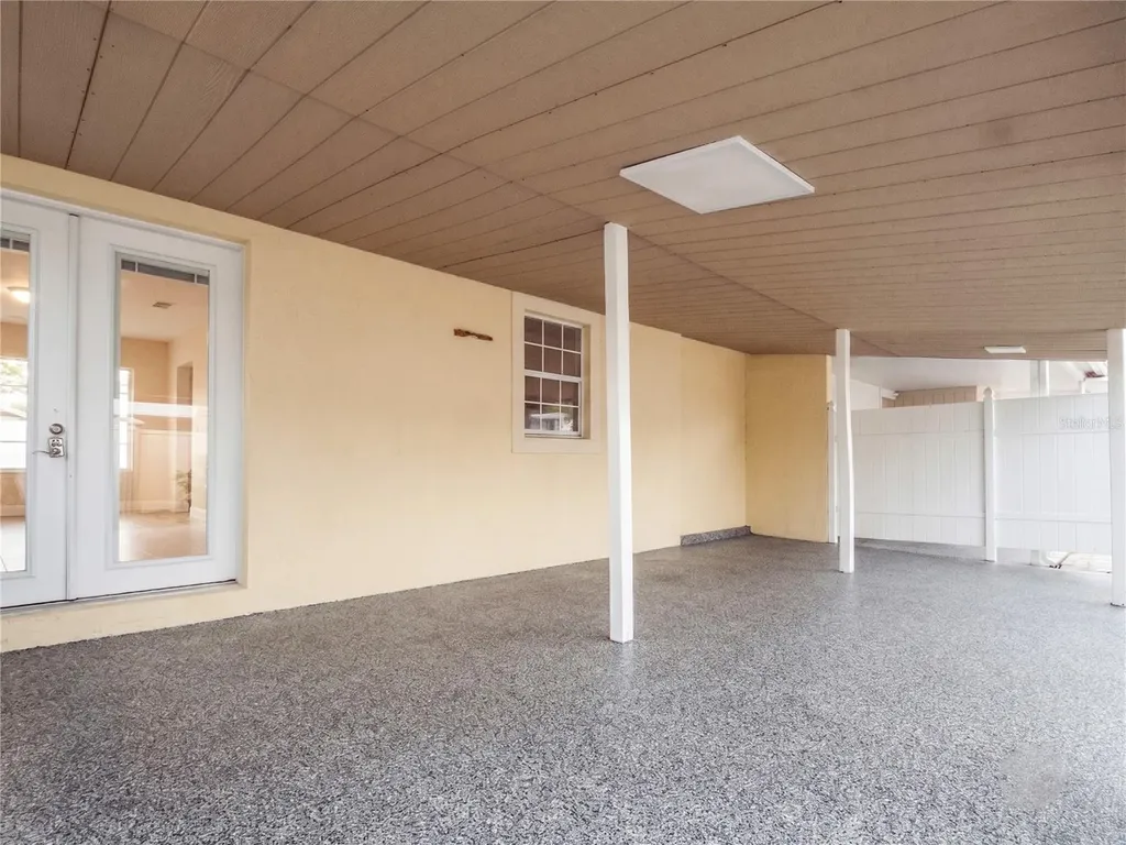 6922 N Hale Avenue Tampa FL 33614