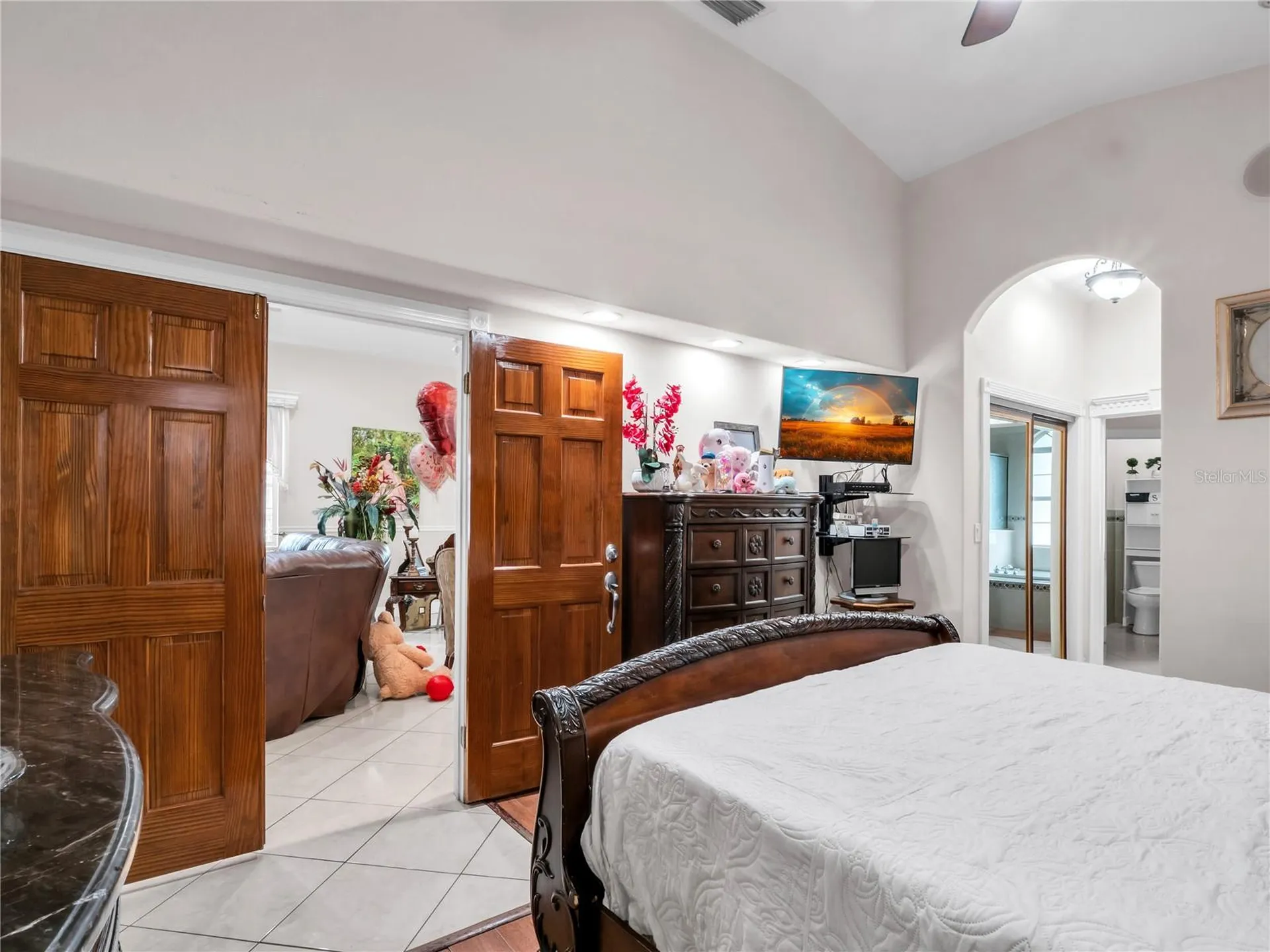 6922 N Hale Avenue Tampa FL 33614