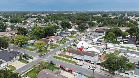 6922 N Hale Avenue Tampa FL 33614