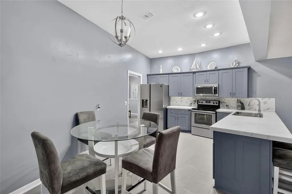 5939 Windwood Drive Lakeland FL 33813