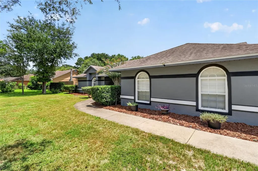 5939 Windwood Drive Lakeland FL 33813
