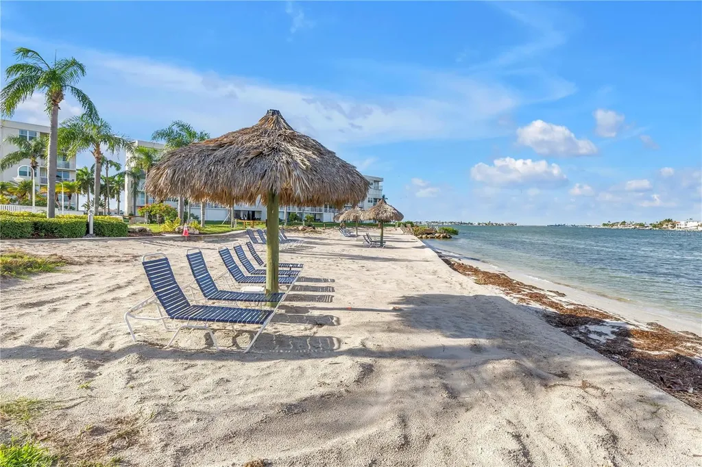 6001 Bahia Del Mar Circle St Petersburg FL 33715