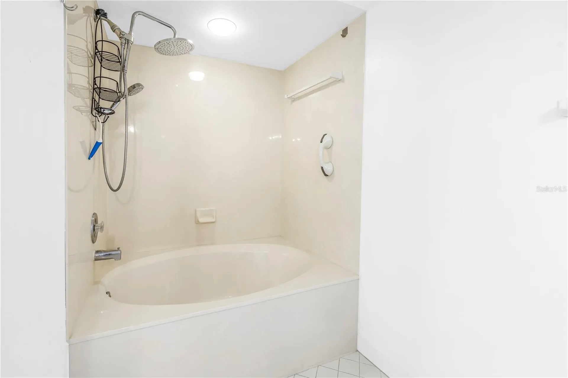 6001 Bahia Del Mar Circle St Petersburg FL 33715