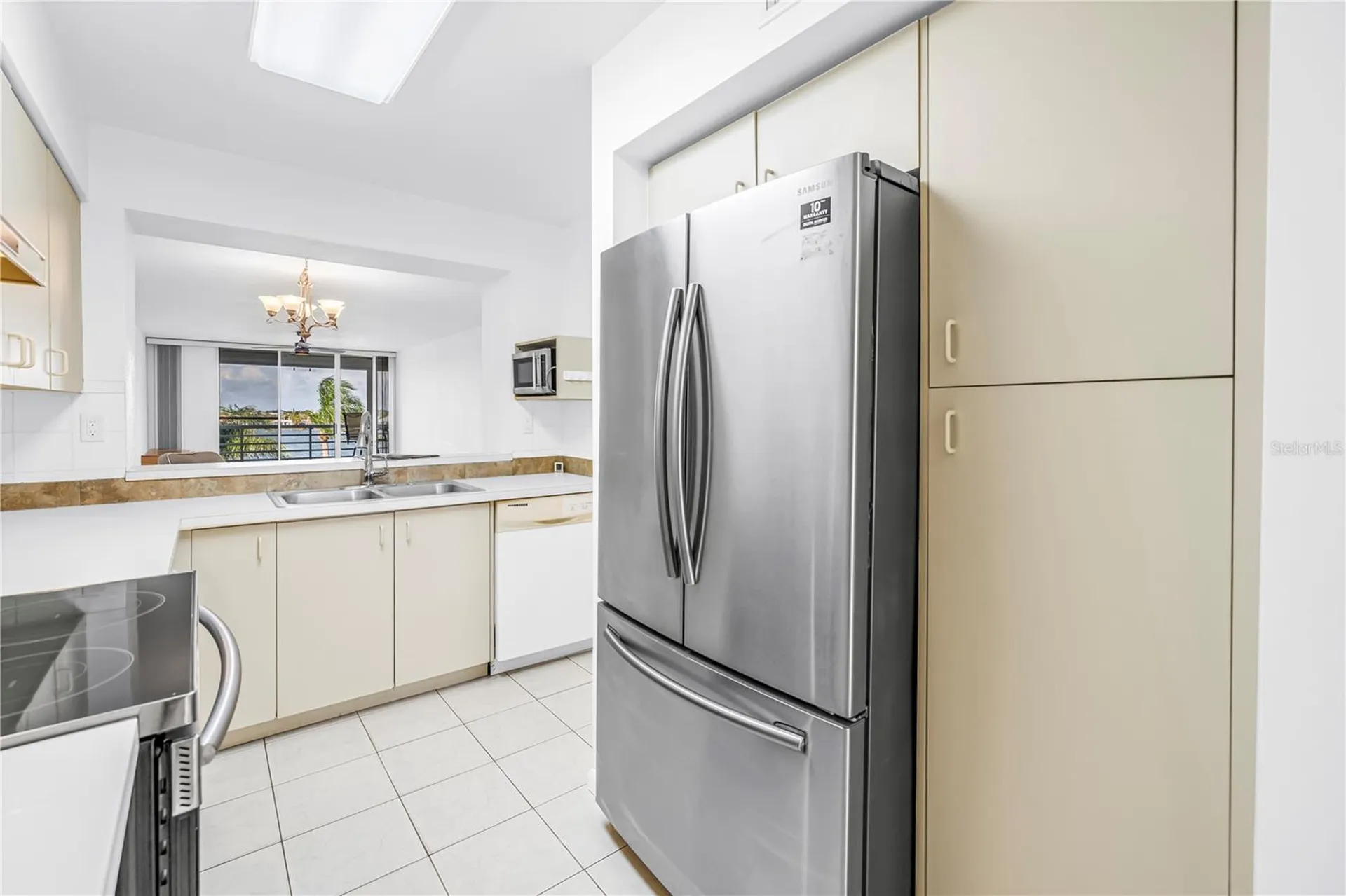 6001 Bahia Del Mar Circle St Petersburg FL 33715