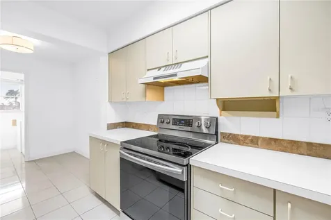 6001 Bahia Del Mar Circle St Petersburg FL 33715