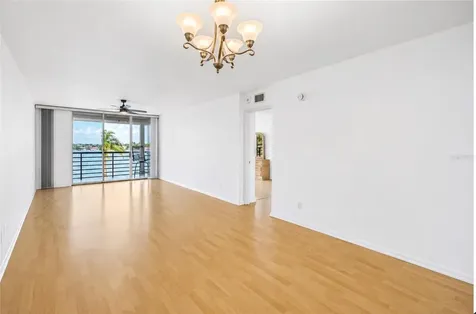 6001 Bahia Del Mar Circle St Petersburg FL 33715